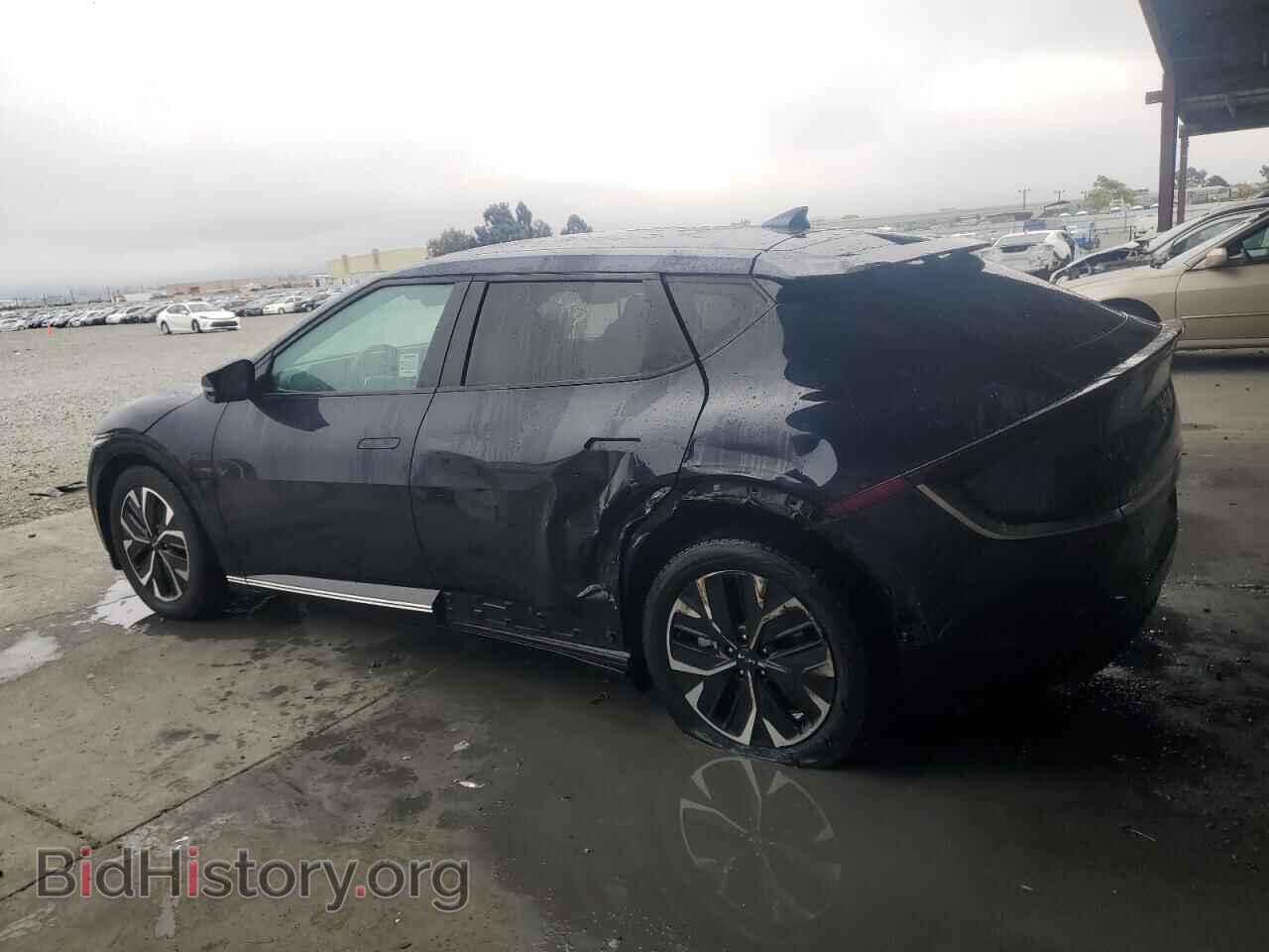 2023 KIA EV6 LIGHT - VIN: KNDC34LA9P5150010 - Фото 2