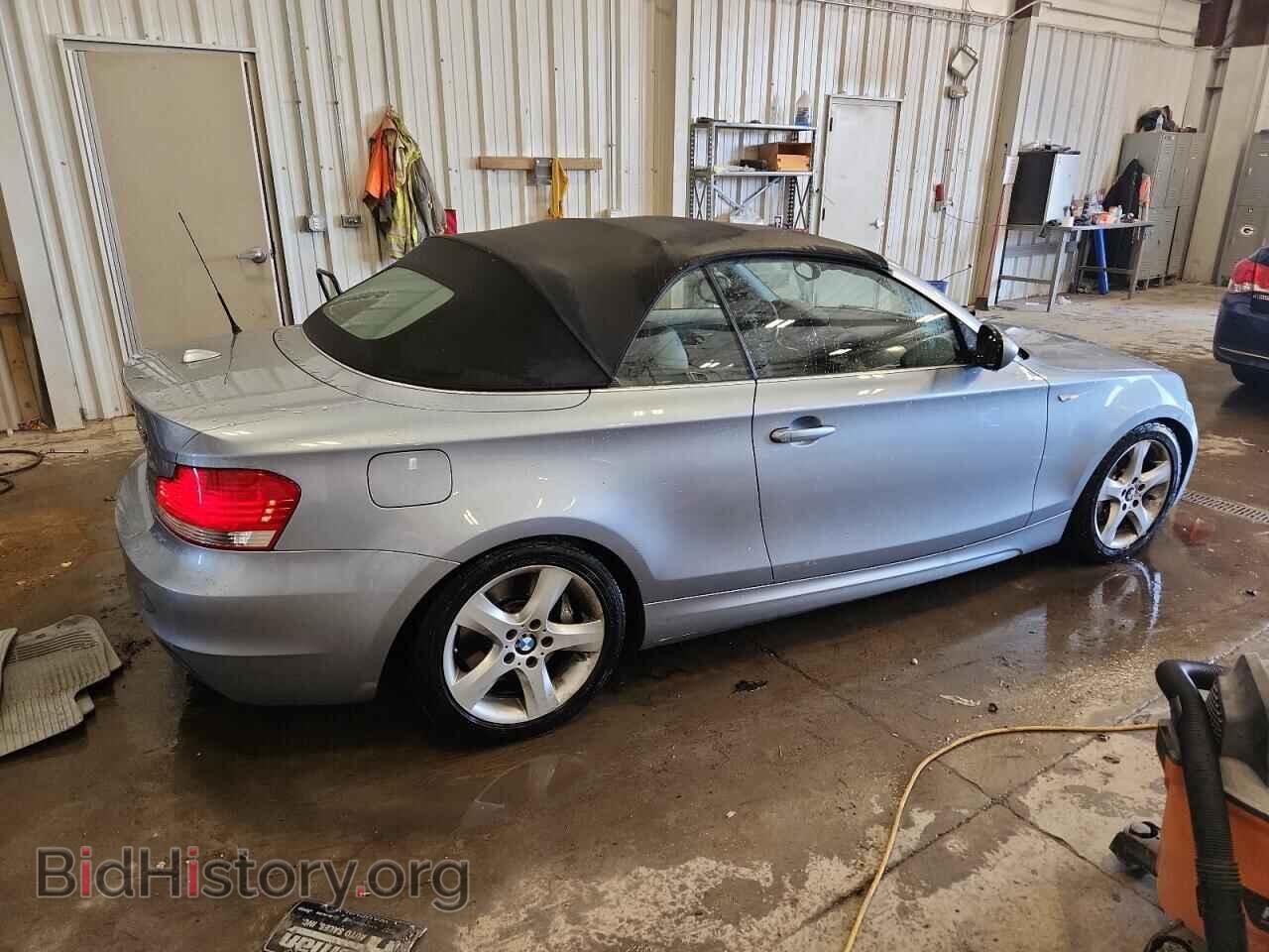 2011 BMW 1 SERIES - VIN: WBAUN7C59BVM24394 - Фото 3