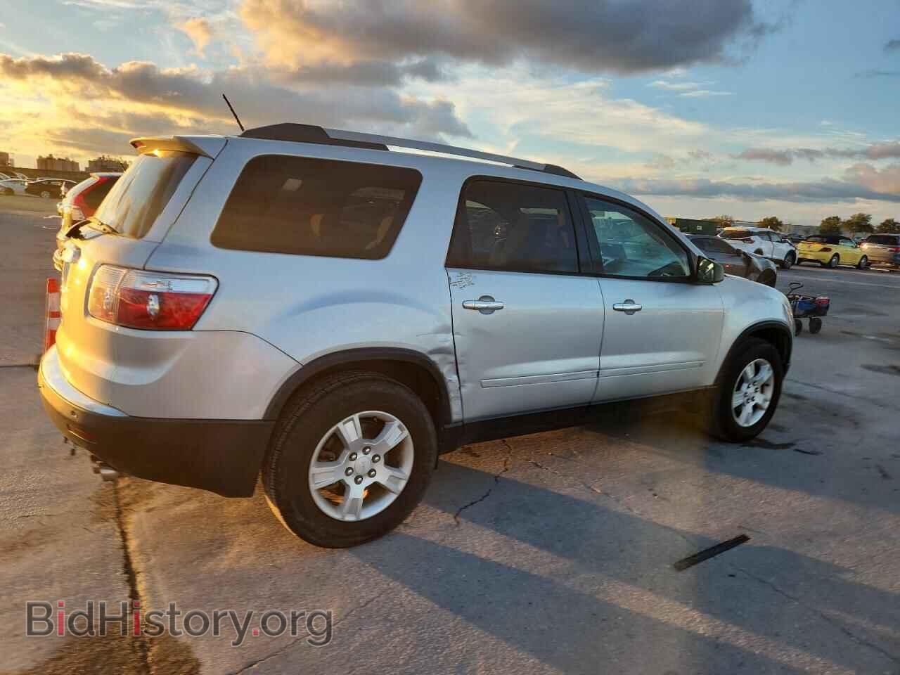 2010 GMC ACADIA - VIN: 1GKLRLED7AJ158464 - Photo 3