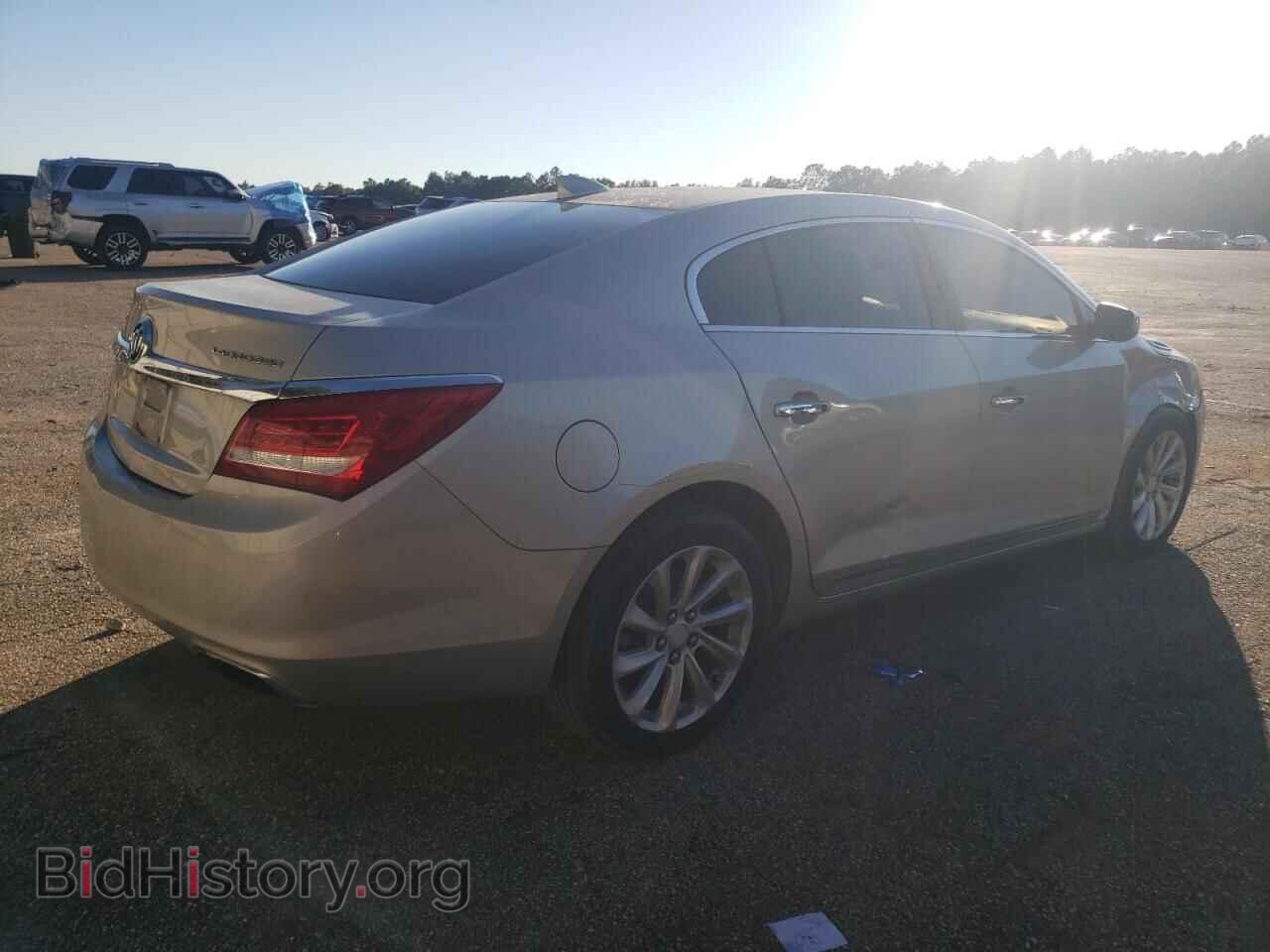 2016 BUICK LACROSSE - VIN: 1G4GA5G35GF102809 - Фото 3