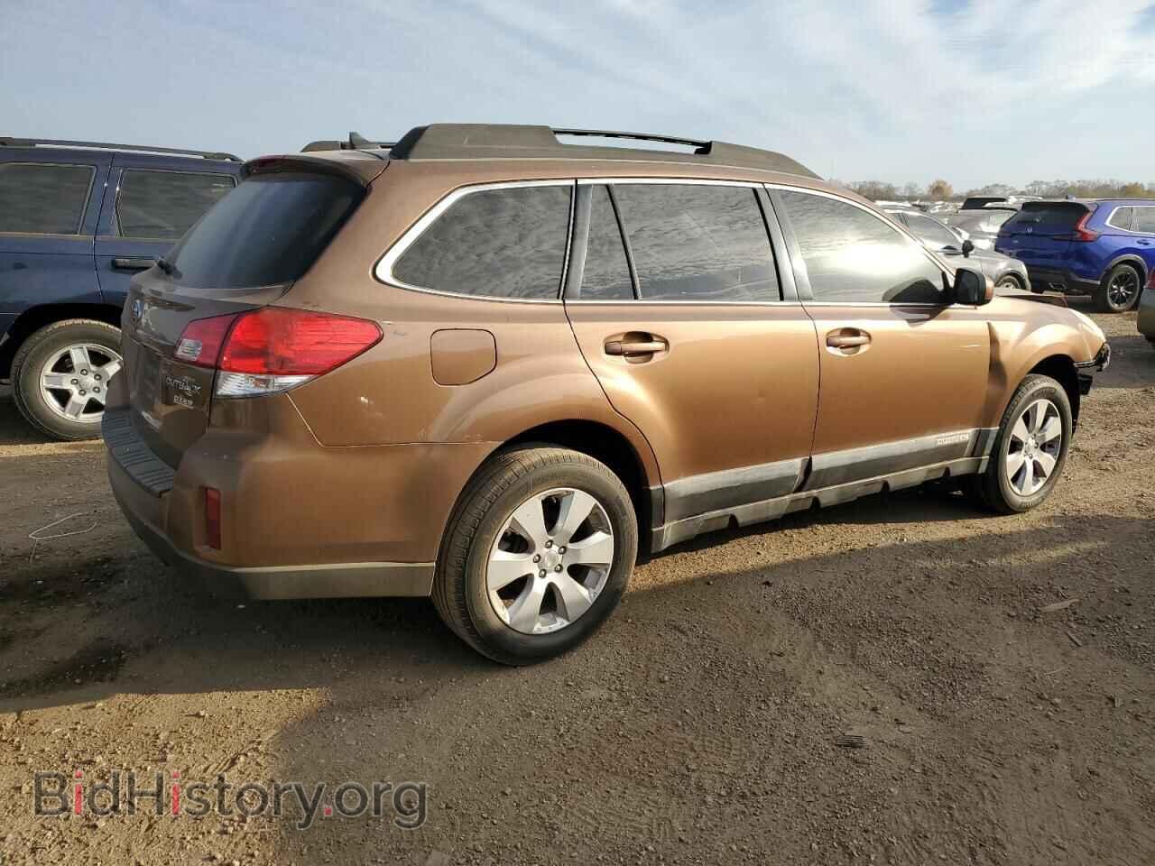 2011 SUBARU OUTBACK - VIN: 4S4BRBKC9B3340438 - Фото 3