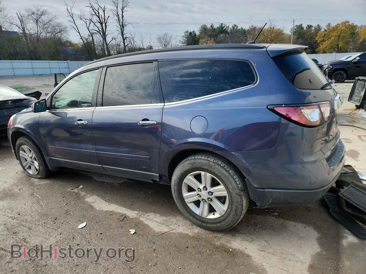 2014 CHEVROLET TRAVERSE - VIN: 1GNKRHKD0EJ224438 - Фото 2