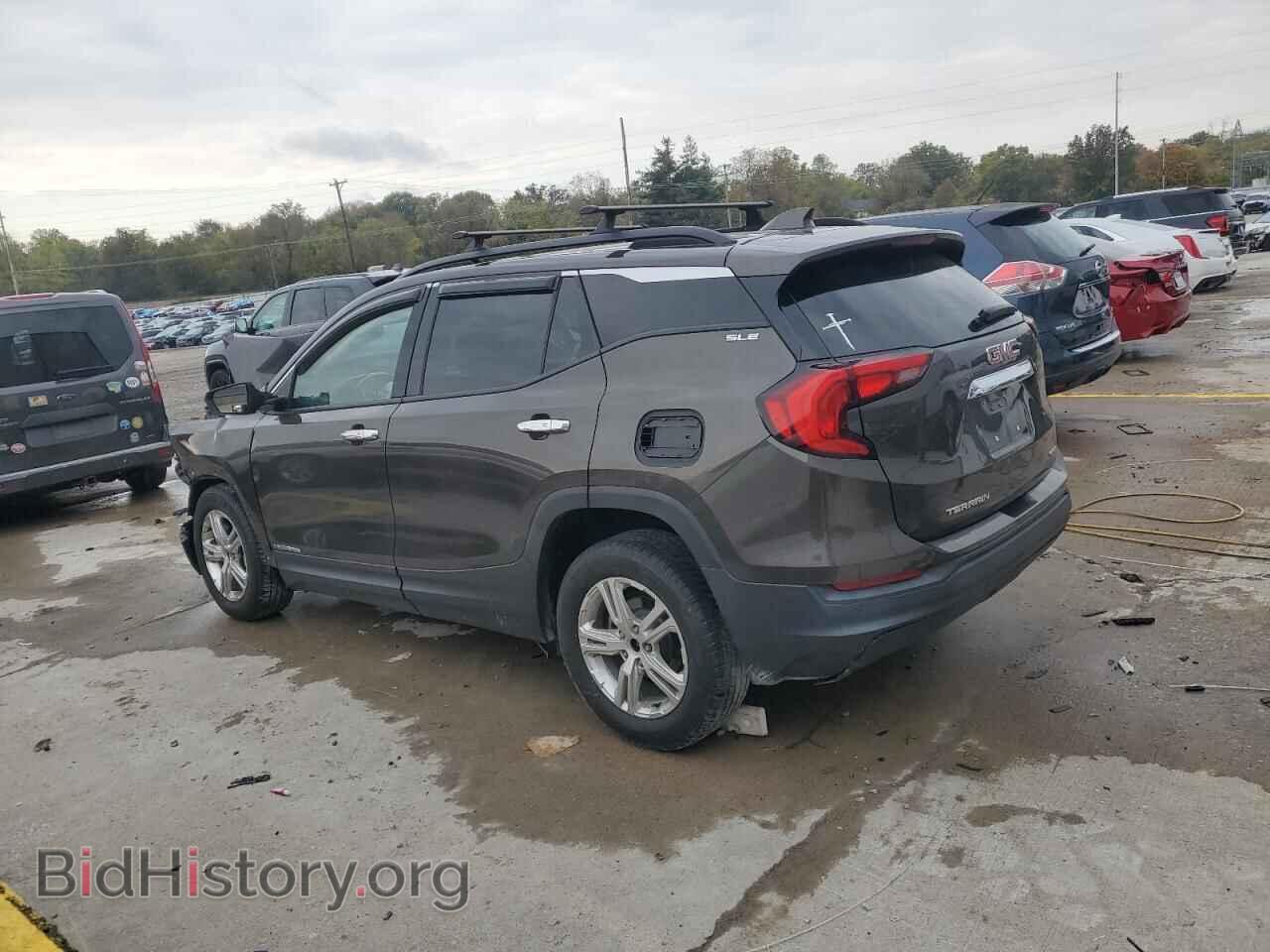 2020 GMC TERRAIN - VIN: 3GKALTEV2LL111758 - Фото 2