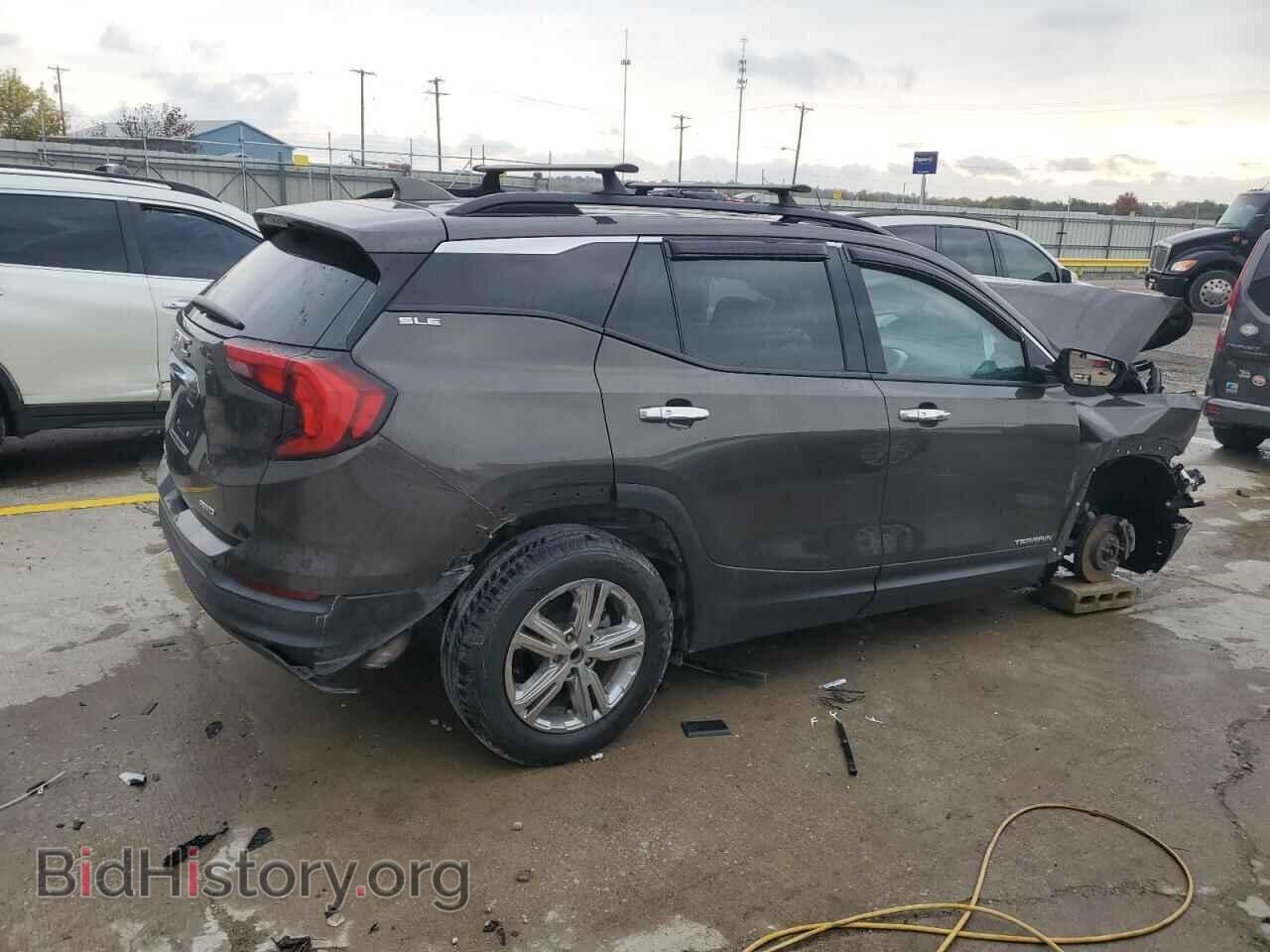 2020 GMC TERRAIN - VIN: 3GKALTEV2LL111758 - Фото 3