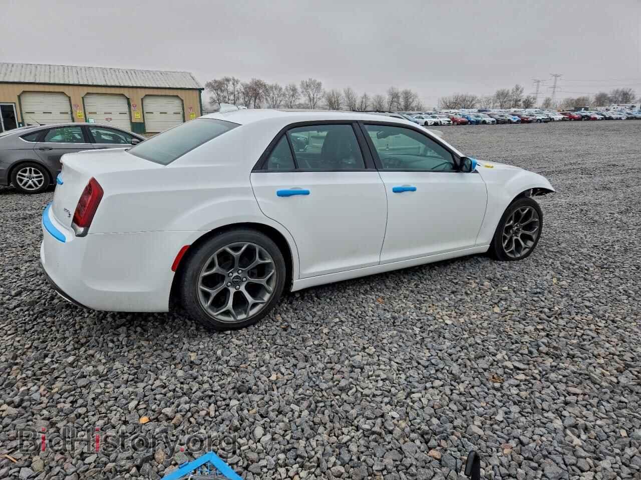 2018 CHRYSLER 300 - VIN: 2C3CCABG2JH291994 - Фото 3