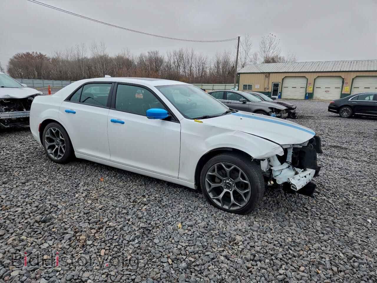 2018 CHRYSLER 300 - VIN: 2C3CCABG2JH291994 - Фото 4
