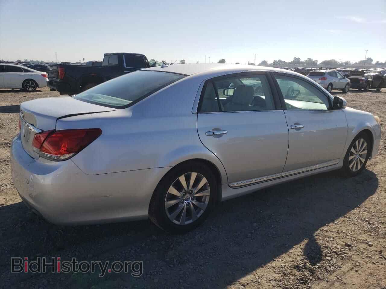 2011 TOYOTA AVALON - VIN: 4T1BK3DB3BU390681 - Photo 3