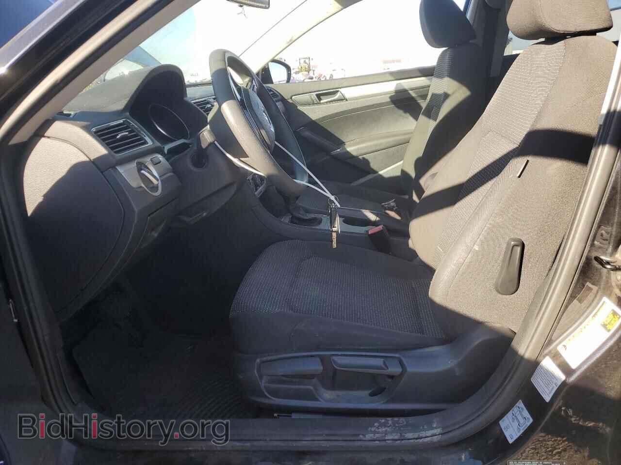 2017 VOLKSWAGEN PASSAT - VIN: 1VWAT7A31HC016633 - Фото 7
