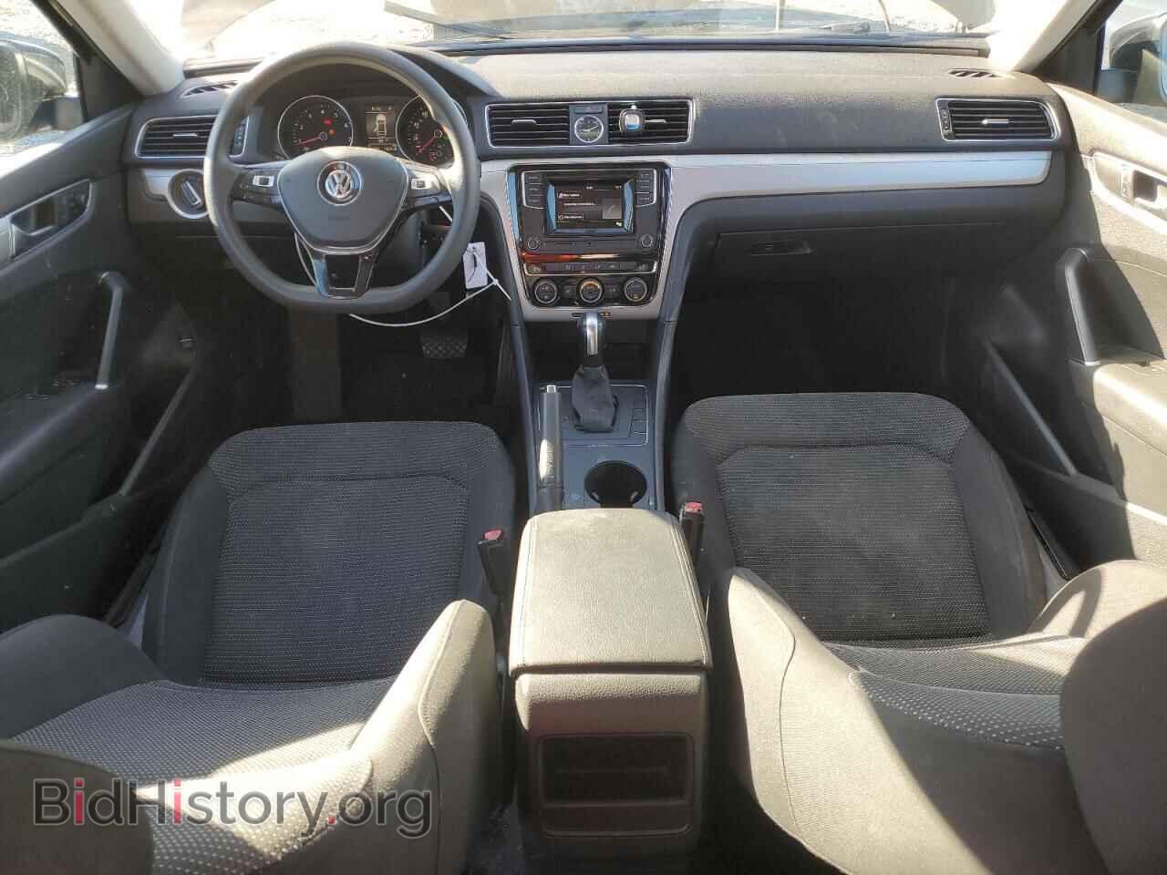 2017 VOLKSWAGEN PASSAT - VIN: 1VWAT7A31HC016633 - Фото 8