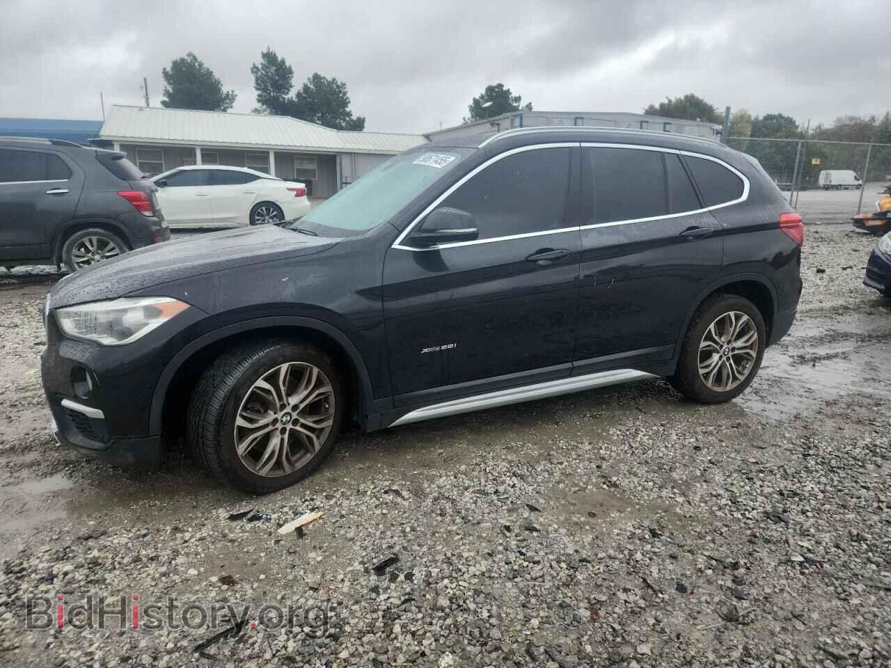 Photo WBXHT3C3XH5F70691 - BMW X1 2017