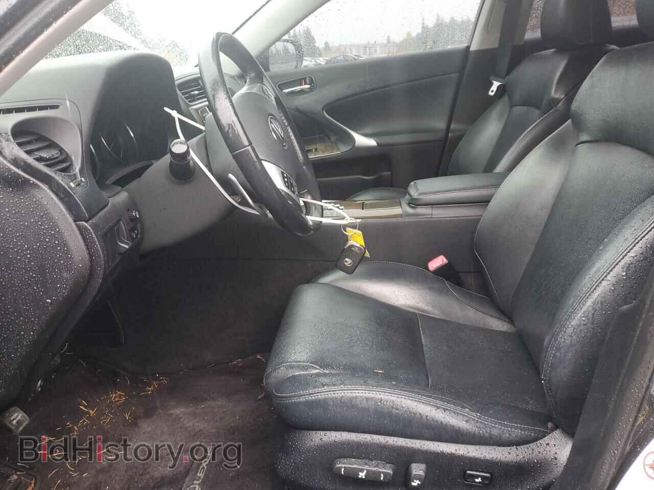 2011 LEXUS IS - VIN: JTHBF5C21B5151502 - Photo 7