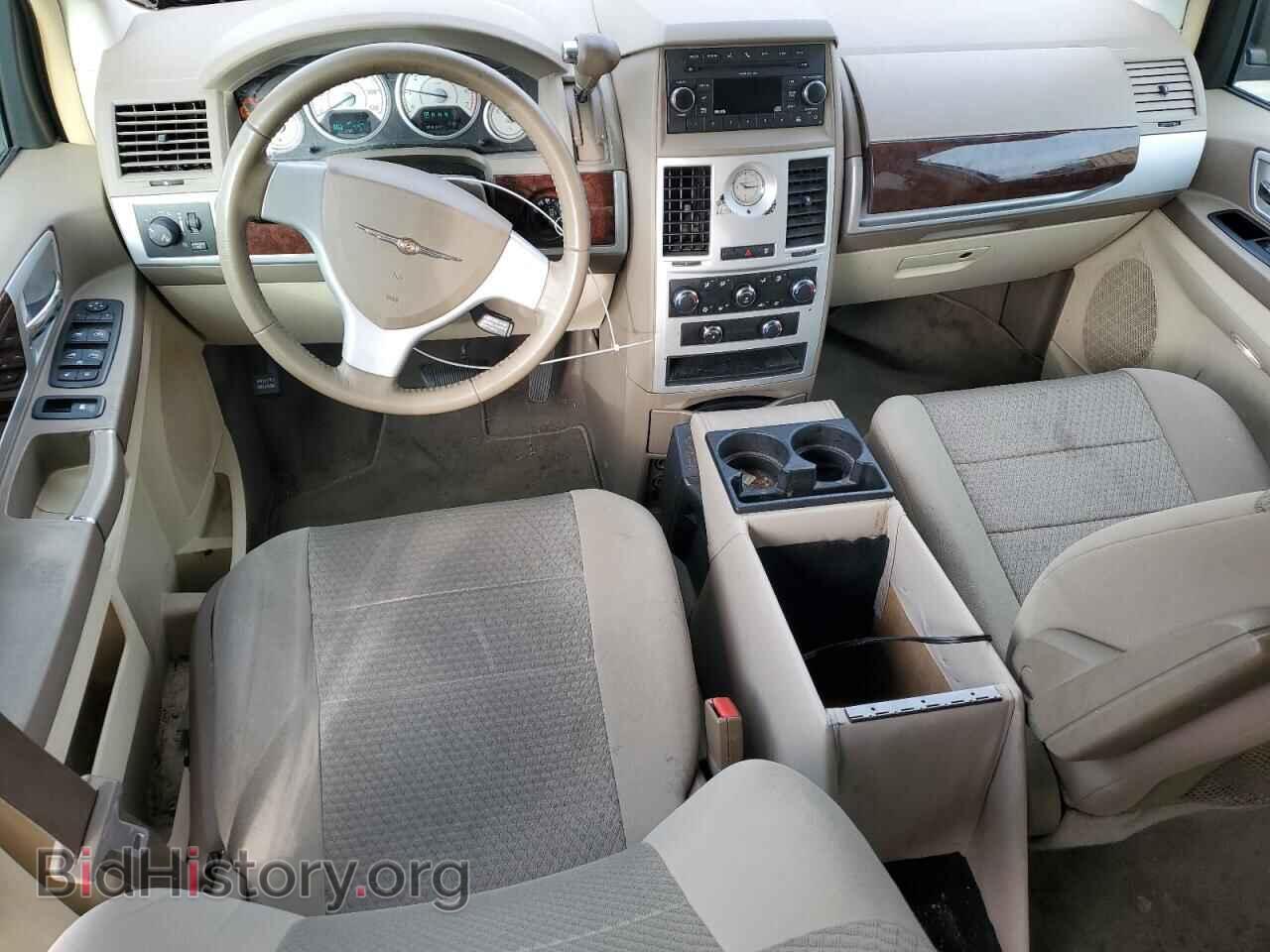 2010 CHRYSLER MINIVAN - VIN: 2A4RR5D14AR450040 - Фото 8