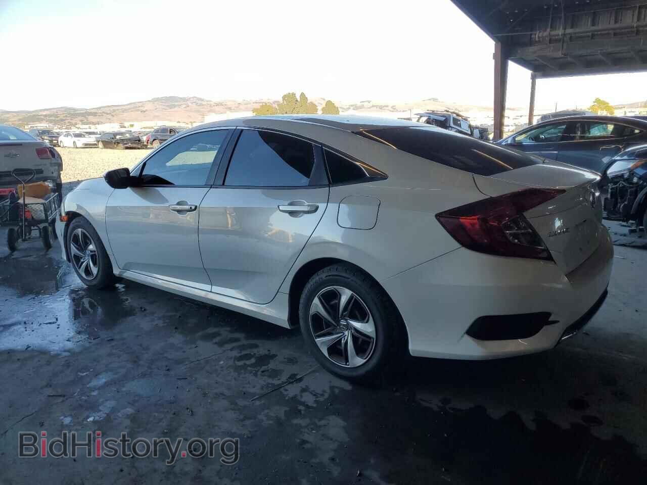 2019 HONDA CIVIC - VIN: 19XFC2F63KE207355 - Фото 2