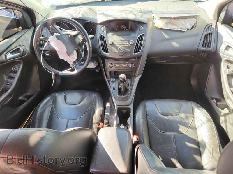 2016 Ford FOCUS (VIN 1FADP3K25GL227115) — photo 8 of 14
