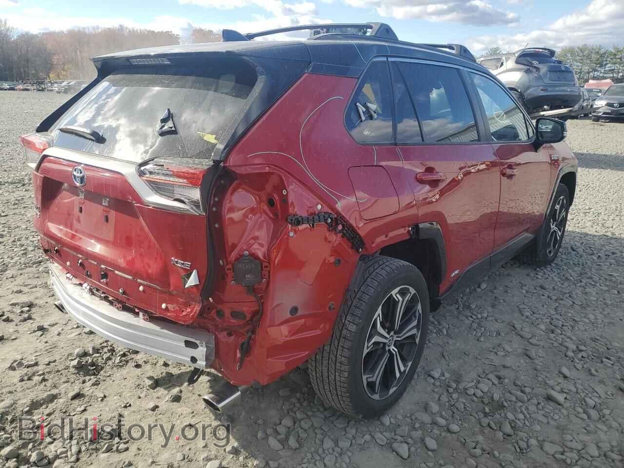 2024 TOYOTA RAV4 - VIN: JTMFB3FV3RD205617 - Фото 3