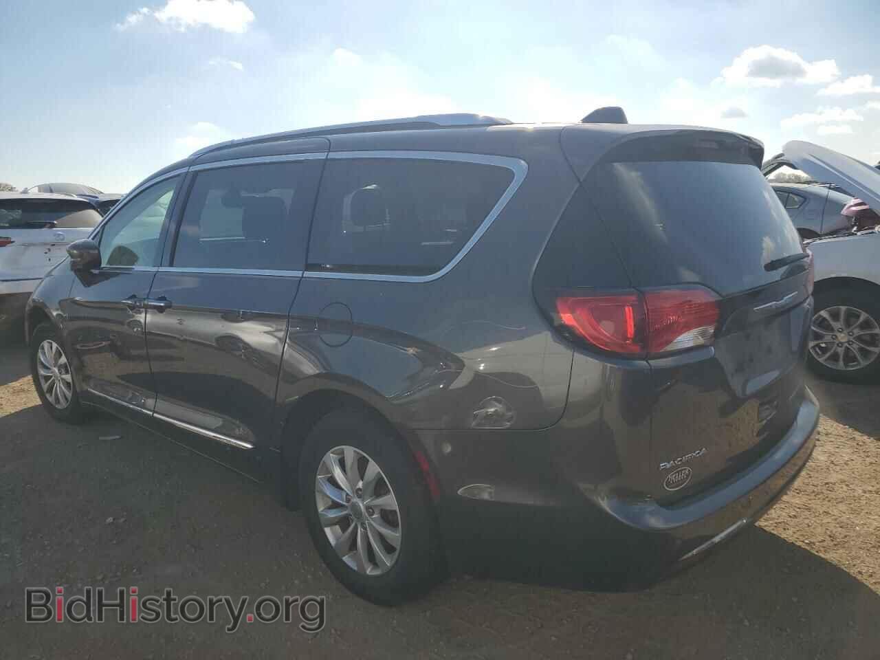 2018 CHRYSLER PACIFICA - VIN: 2C4RC1BG3JR104603 - Фото 2