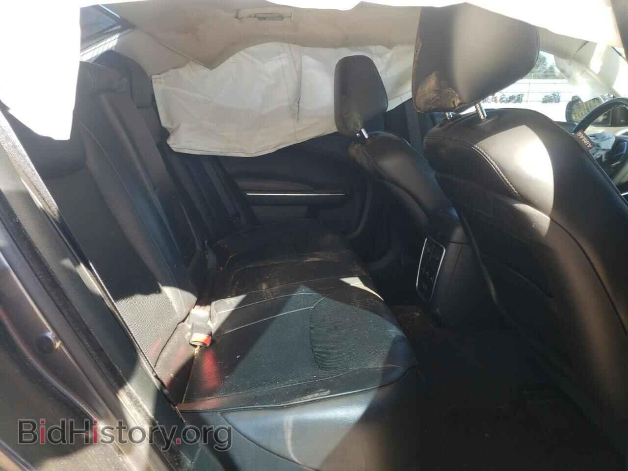 2017 CHRYSLER 300 - VIN: 2C3CCAEG5HH667903 - Фото 10