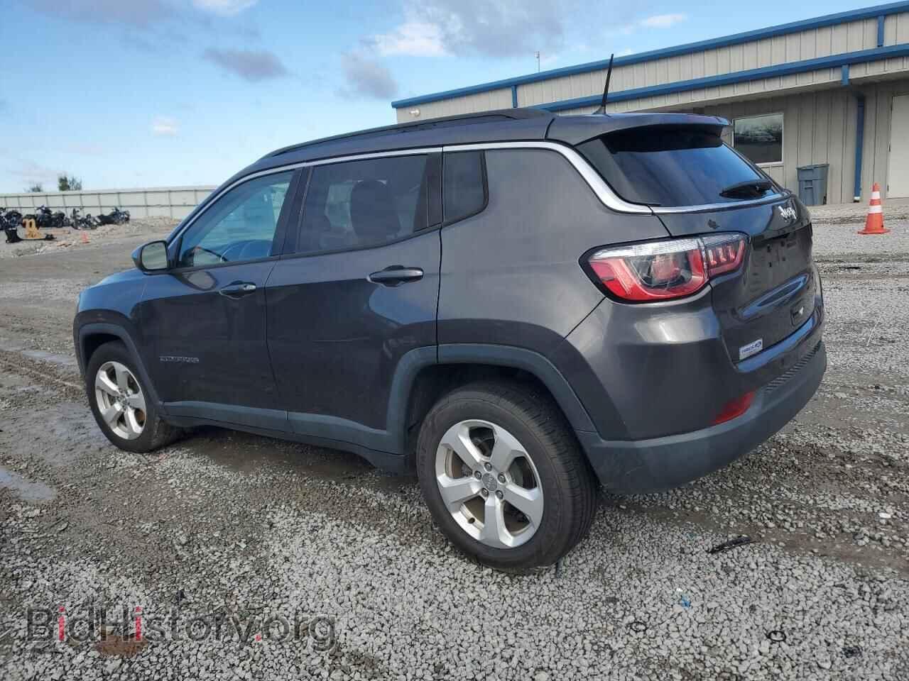 2018 JEEP COMPASS - VIN: 3C4NJCBB6JT368917 - Фото 2
