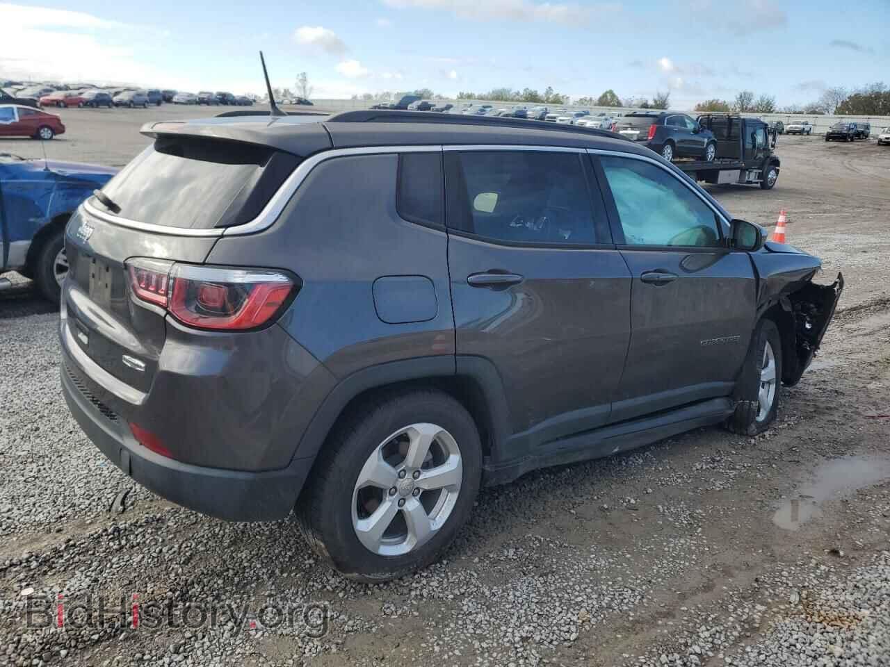 2018 JEEP COMPASS - VIN: 3C4NJCBB6JT368917 - Фото 3