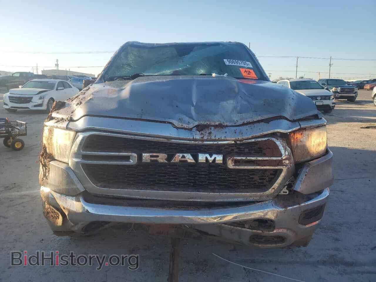 2019 RAM 1500 - VIN: 1C6RRFGG7KN787724 - Фото 5