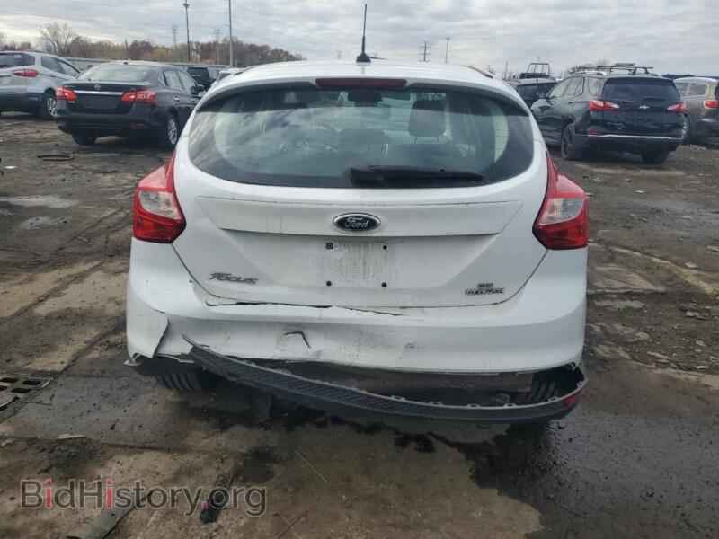 2012 Ford FOCUS (VIN 1FAHP3K23CL381138) — photo 6 of 12
