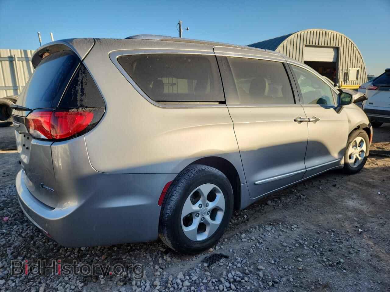 2018 CHRYSLER PACIFICA - VIN: 2C4RC1L71JR364951 - Photo 3