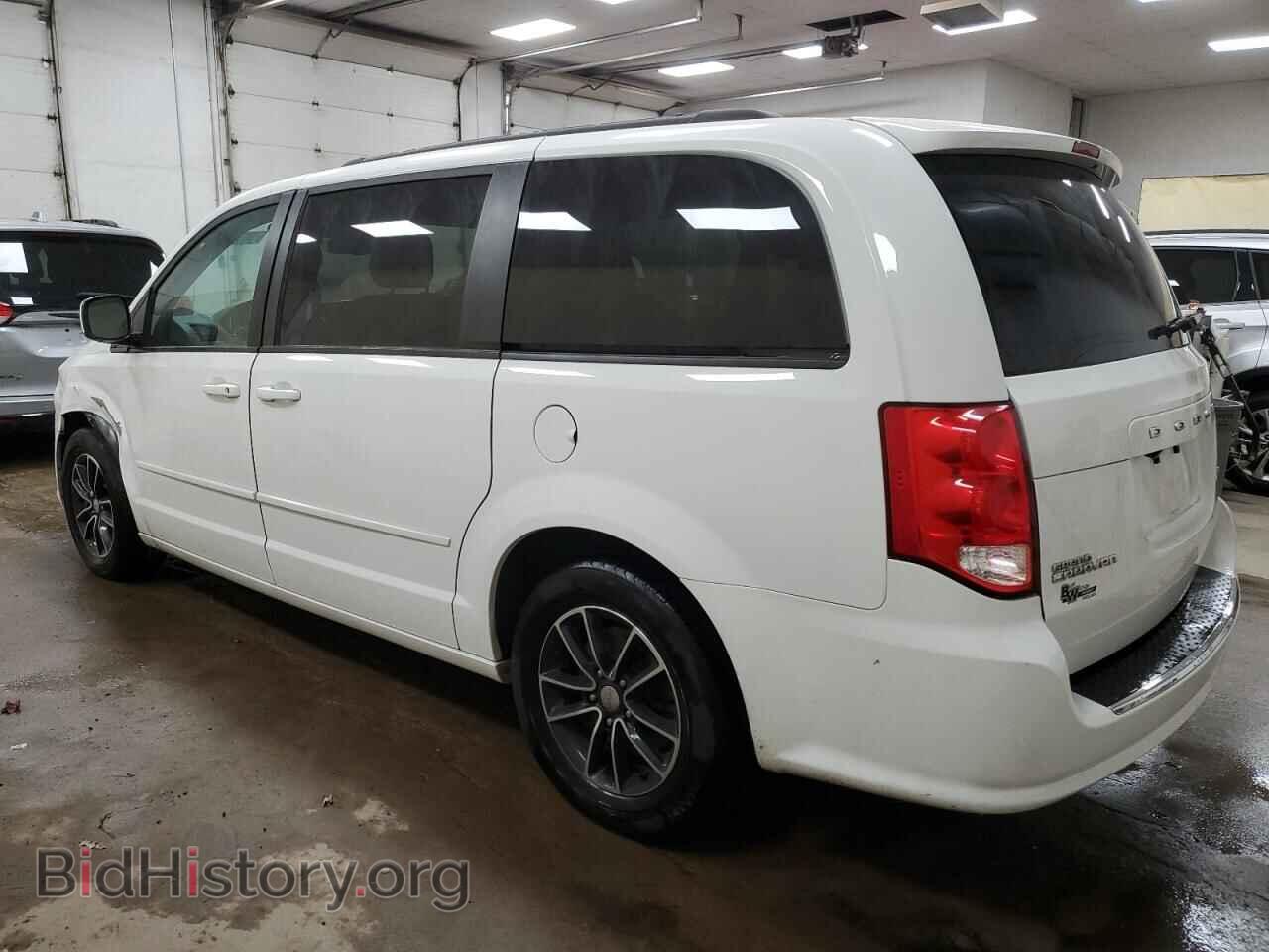 2017 DODGE CARAVAN - VIN: 2C4RDGEG2HR798867 - Photo 2
