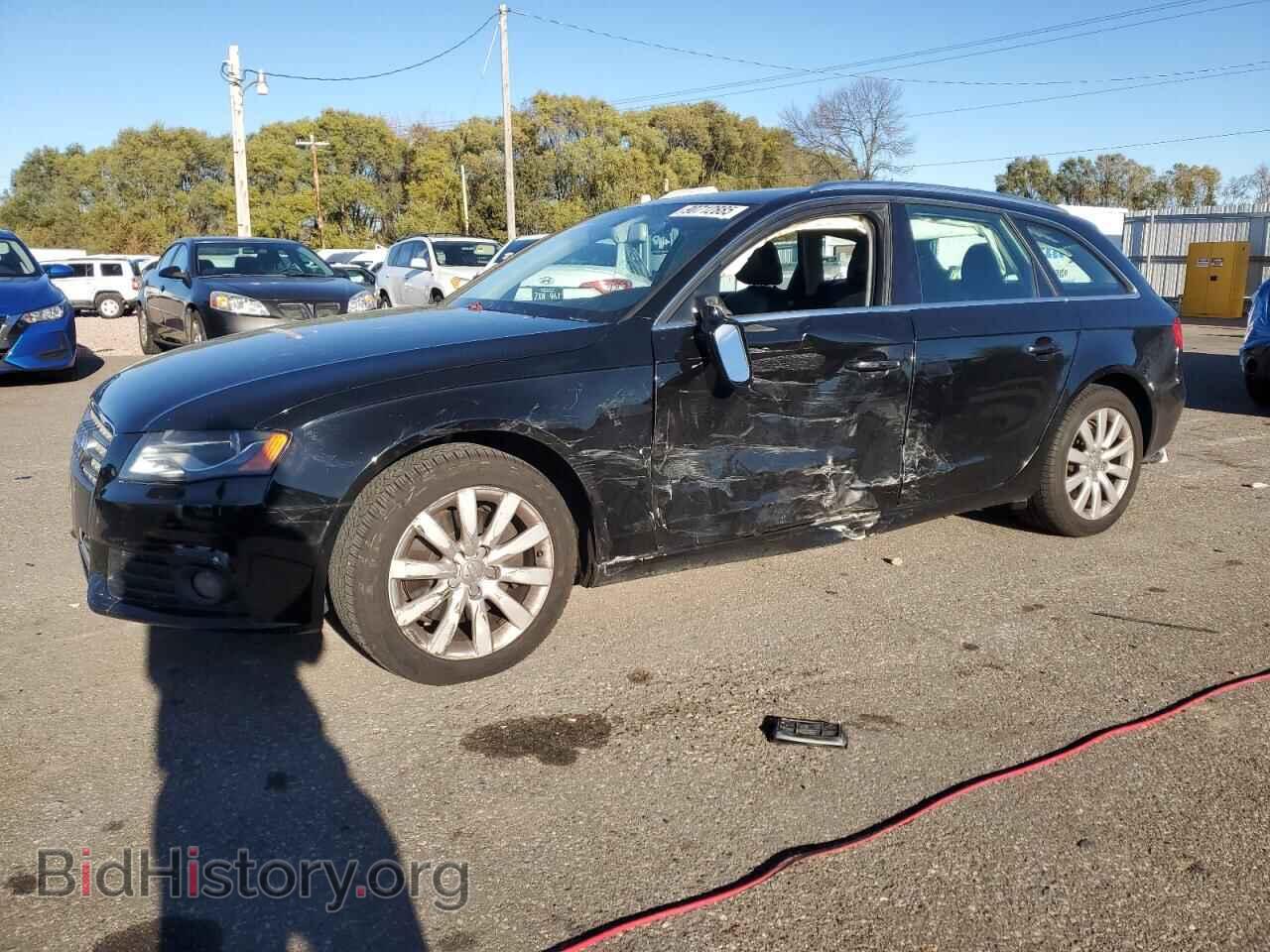 Photo WAUWFAFL9BA032178 - AUDI A4 2011