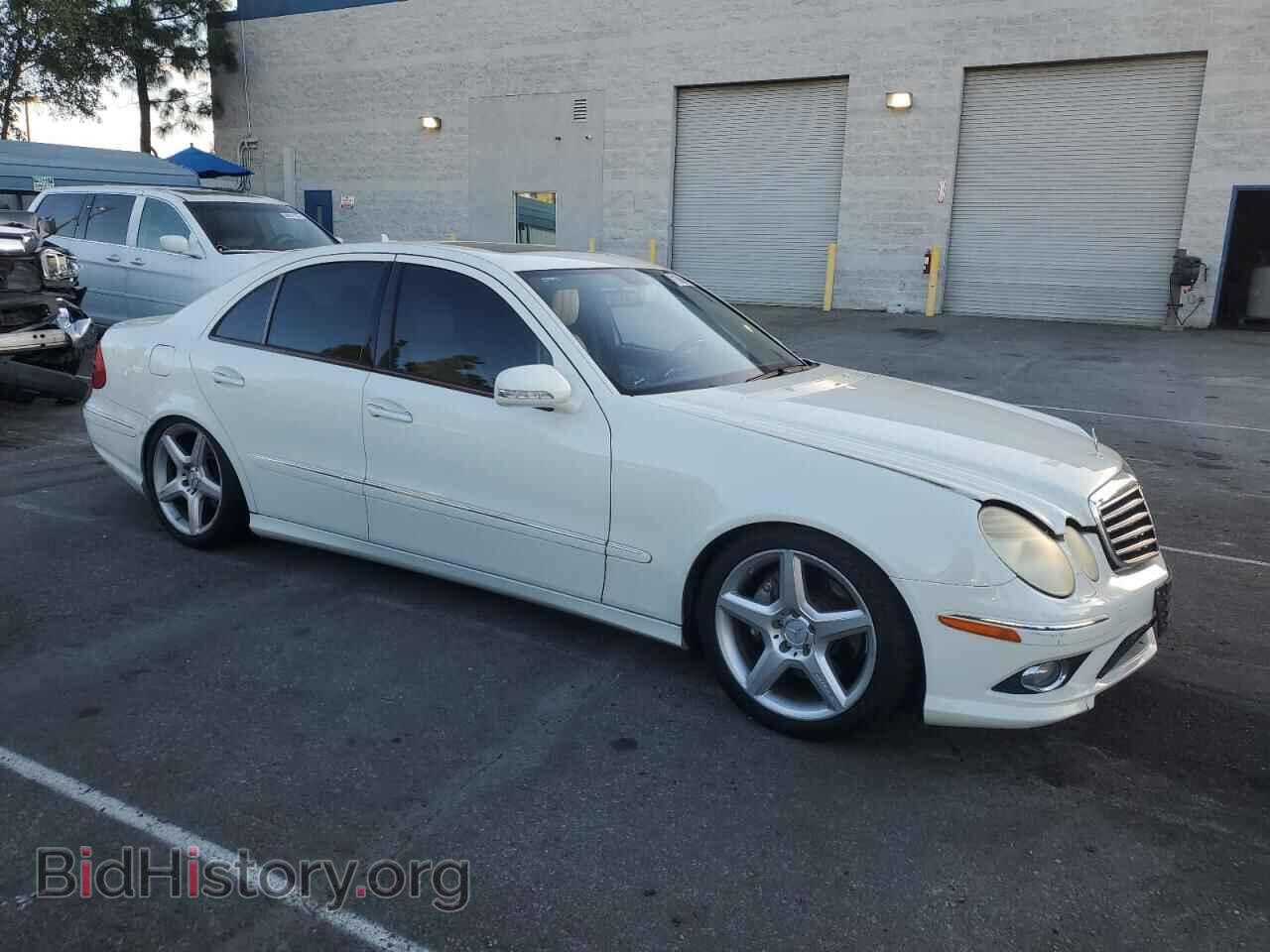 2009 MERCEDES-BENZ E-CLASS - VIN: WDBUF72XX9B437250 - Фото 4