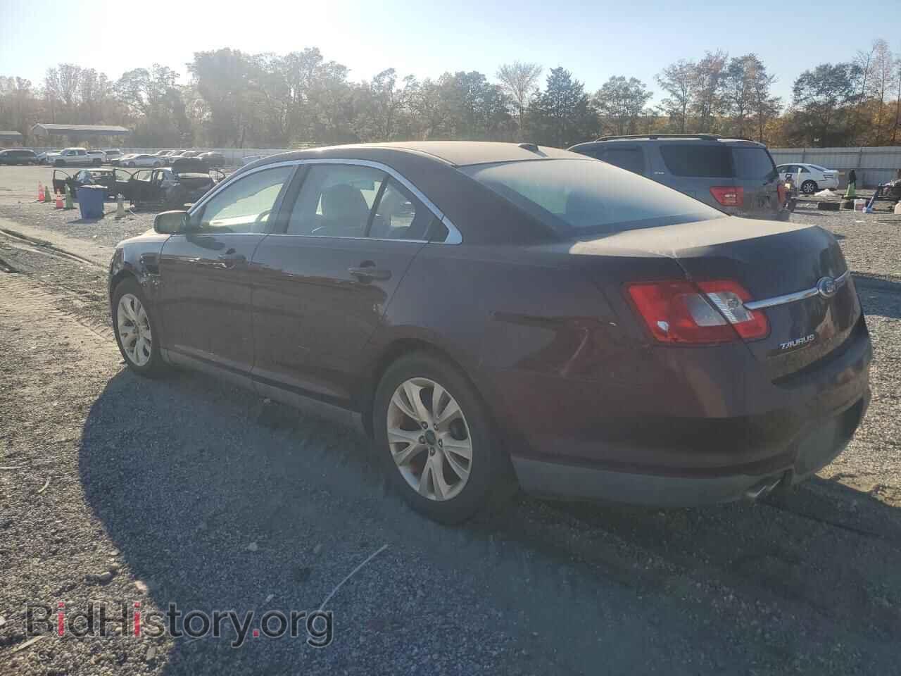 2011 FORD TAURUS - VIN: 1FAHP2EW7BG166443 - Photo 2
