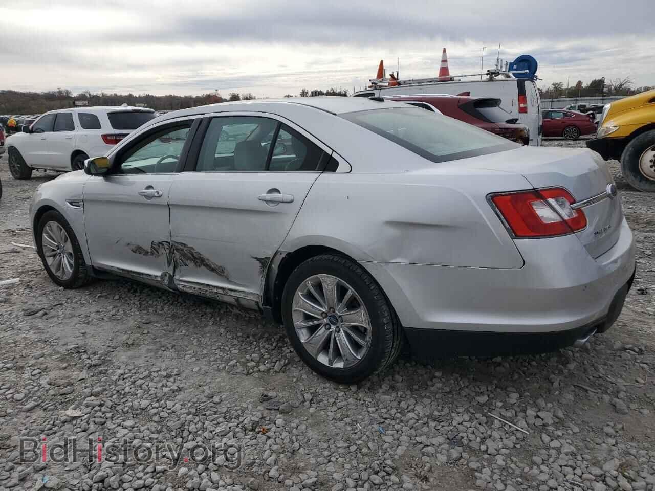 2010 FORD TAURUS - VIN: 1FAHP2FW9AG125650 - Фото 2