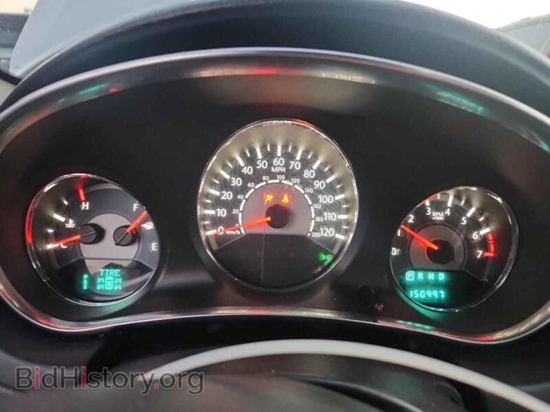 2013 Chrysler 200 (VIN 1C3CCBBB0DN510232) — photo 9 of 12
