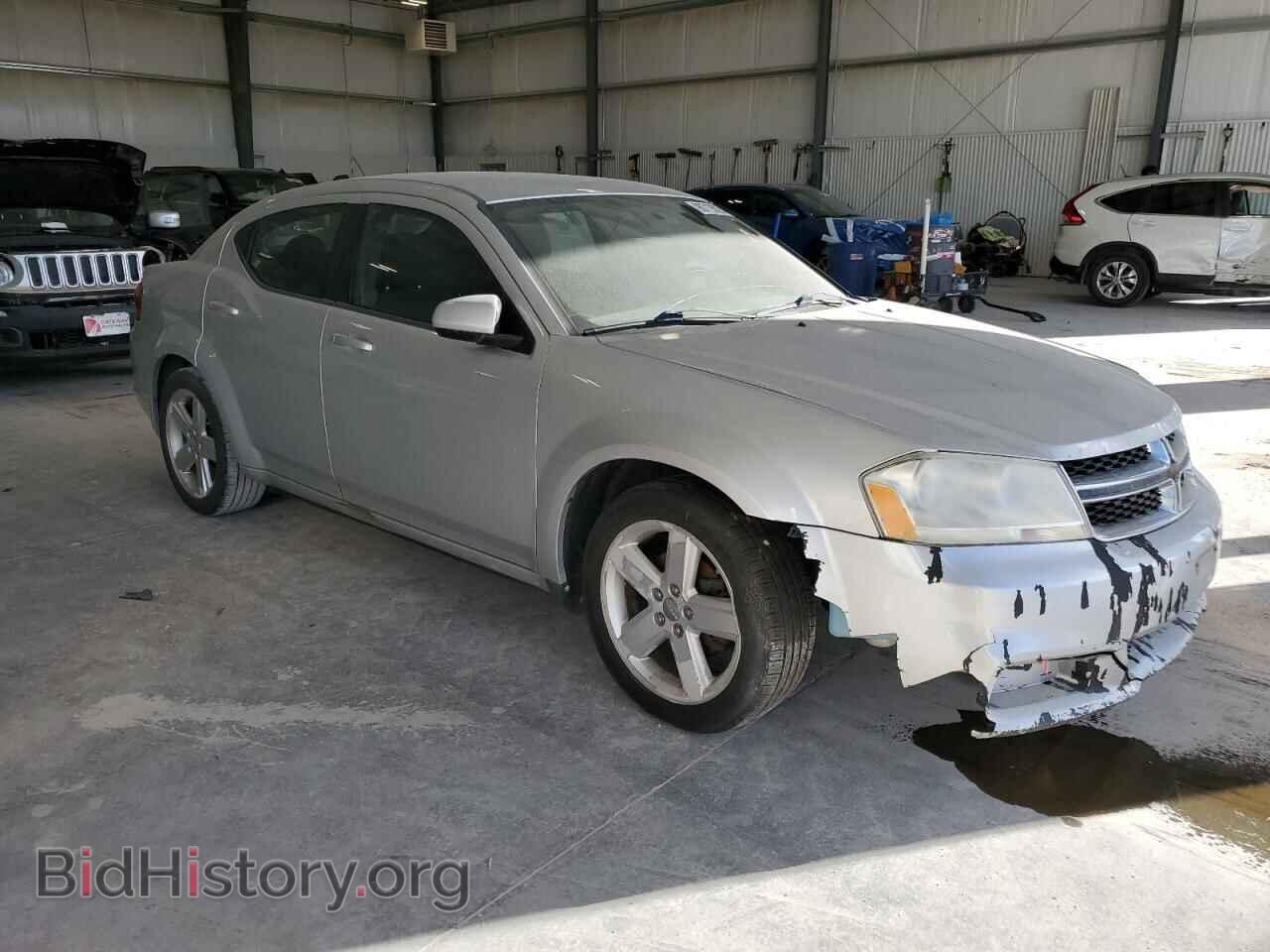 2011 DODGE AVENGER - VIN: 1B3BD1FB0BN590879 - Photo 4