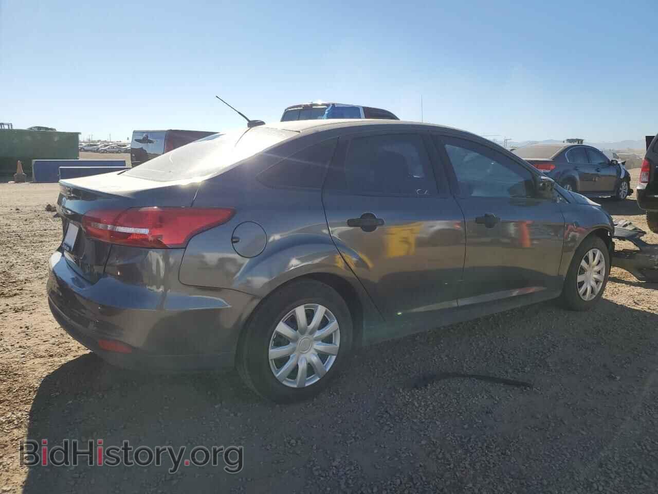 2018 FORD FOCUS - VIN: 1FADP3E25JL211242 - Фото 3