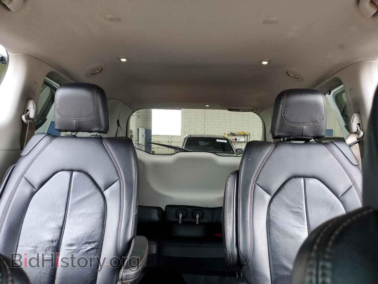 2018 CHRYSLER PACIFICA - VIN: 2C4RC1BG0JR142807 - Фото 10