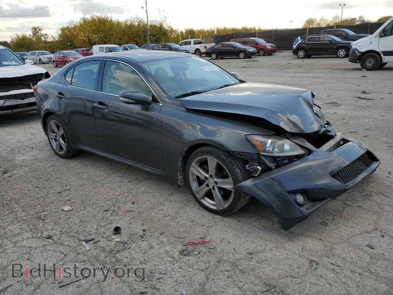 2011 LEXUS IS - VIN: JTHBF5C21B5155033 - Photo 4