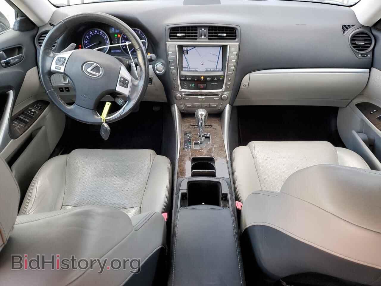 2011 LEXUS IS - VIN: JTHBF5C21B5155033 - Photo 8