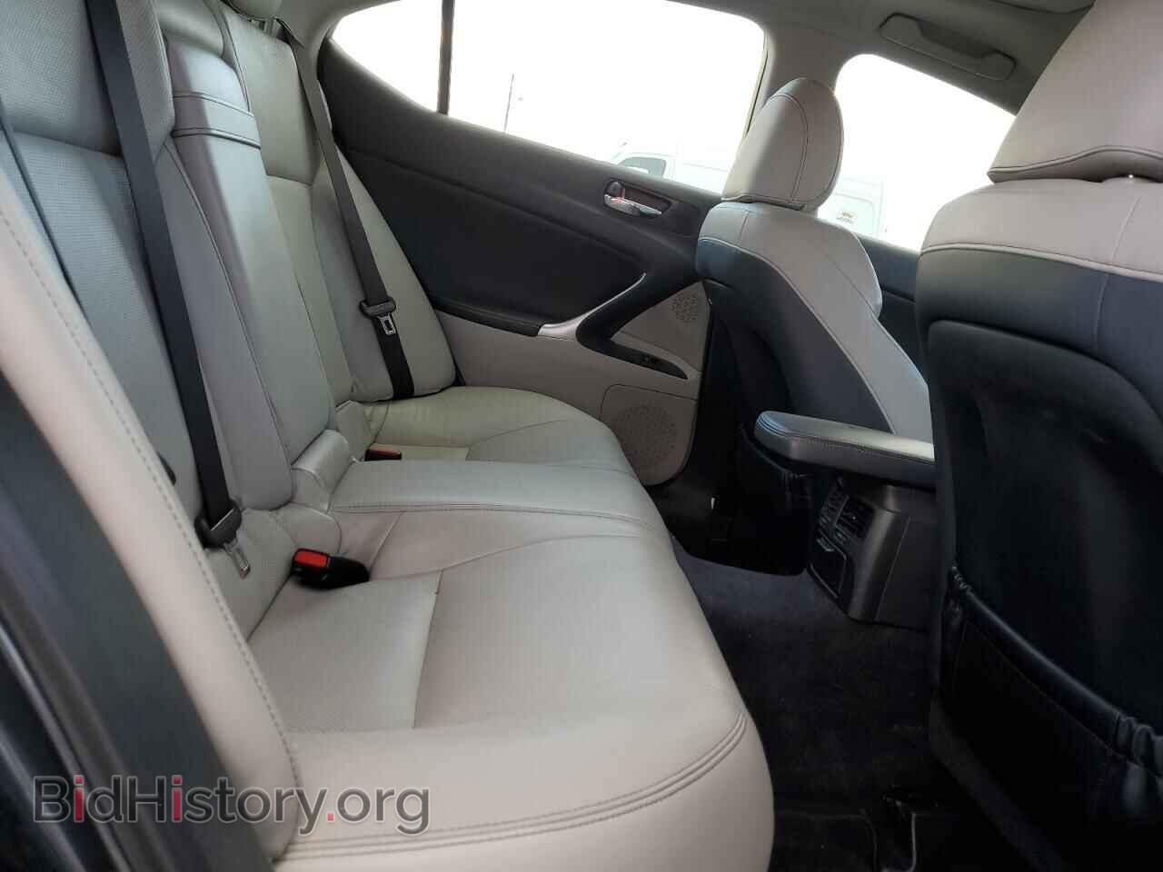 2011 LEXUS IS - VIN: JTHBF5C21B5155033 - Photo 10