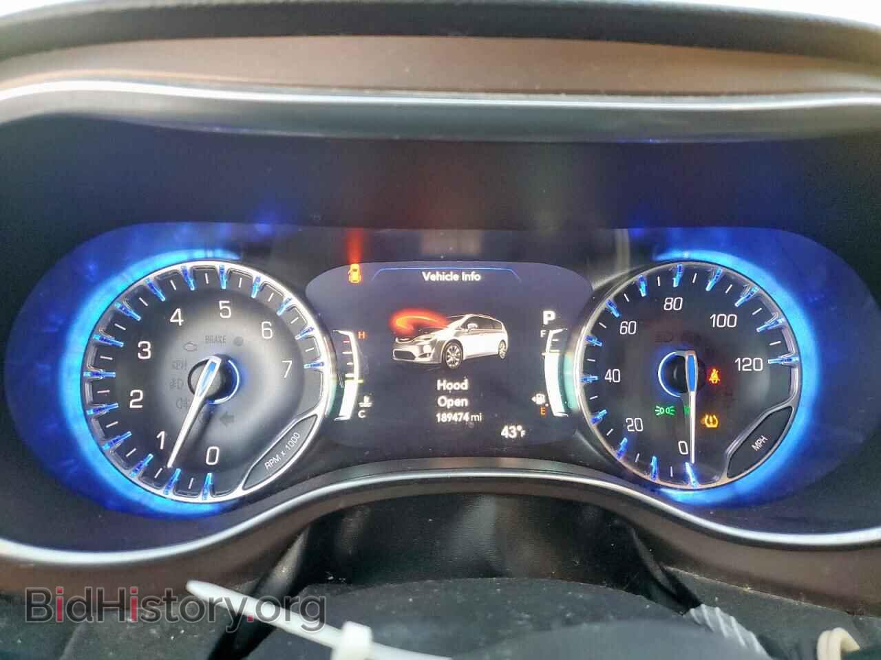 2017 CHRYSLER PACIFICA - VIN: 2C4RC1EG1HR531381 - Photo 9
