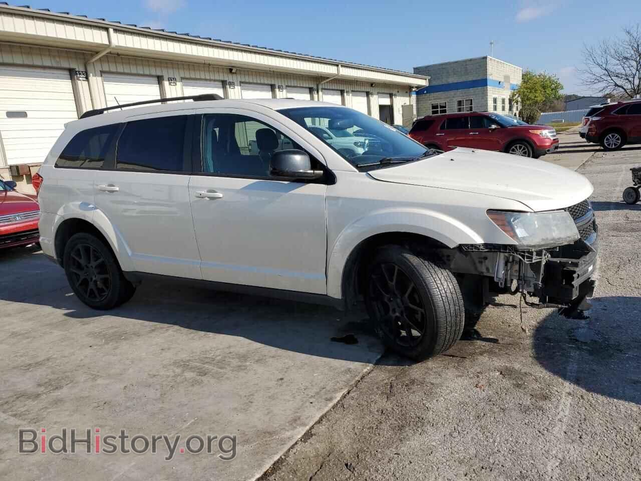 2017 DODGE JOURNEY - VIN: 3C4PDCBB5HT563837 - Фото 4
