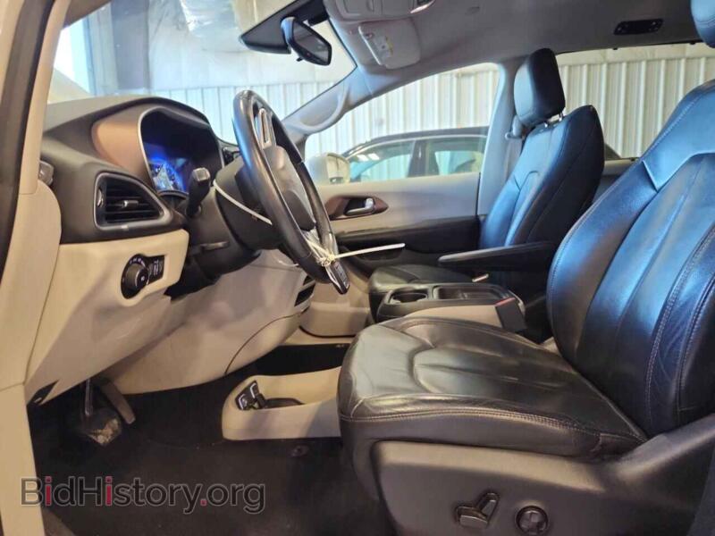 2017 Chrysler PACIFICA (VIN 2C4RC1BG4HR635514) — фото 7 из 13