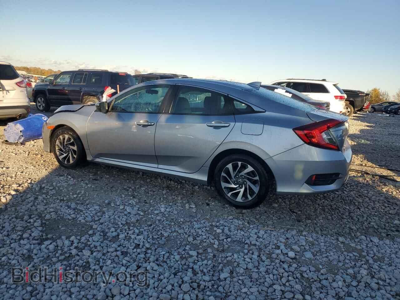 2018 HONDA CIVIC - VIN: 19XFC2F78JE009104 - Фото 2