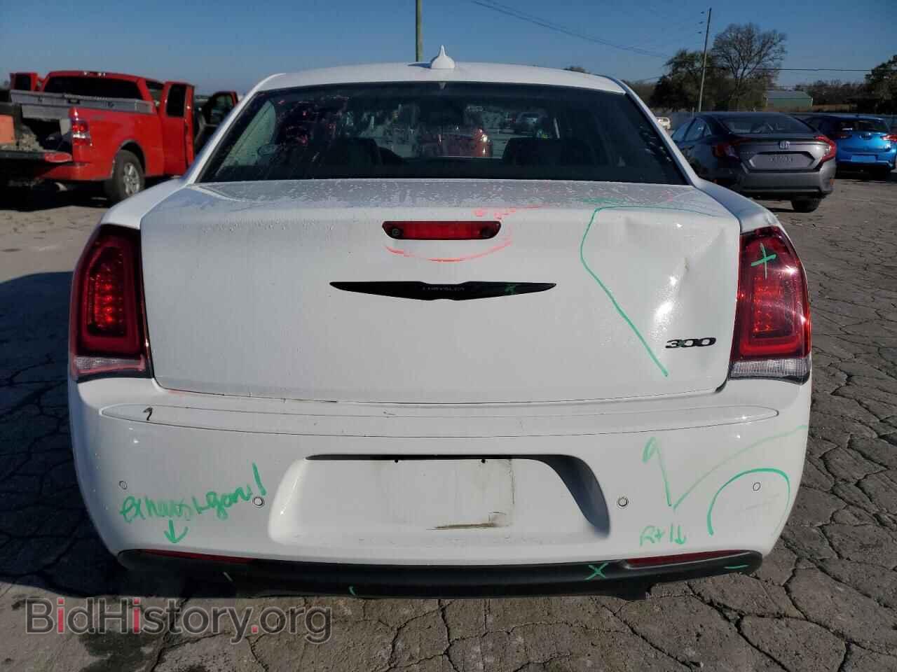 2022 CHRYSLER 300 - VIN: 2C3CCADG1NH163099 - Фото 6