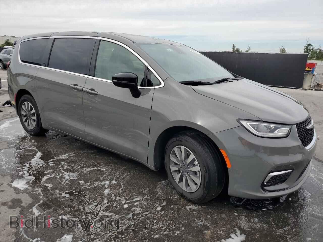 2025 CHRYSLER PACIFICA - VIN: 2C4RC1S77SR536404 - Photo 4
