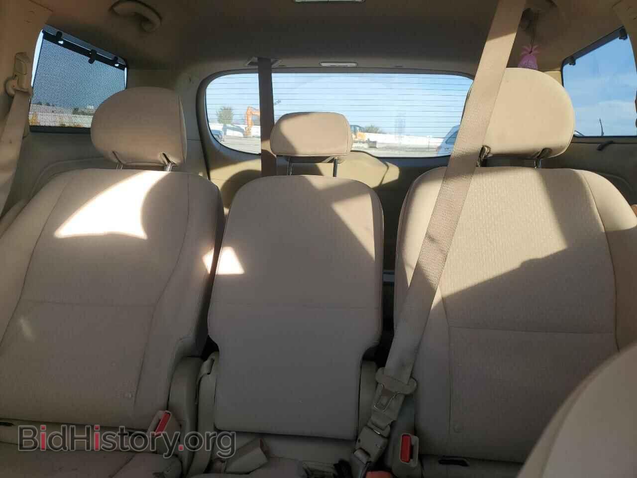 2016 KIA All Models - VIN: KNDMB5C18G6113327 - Фото 10