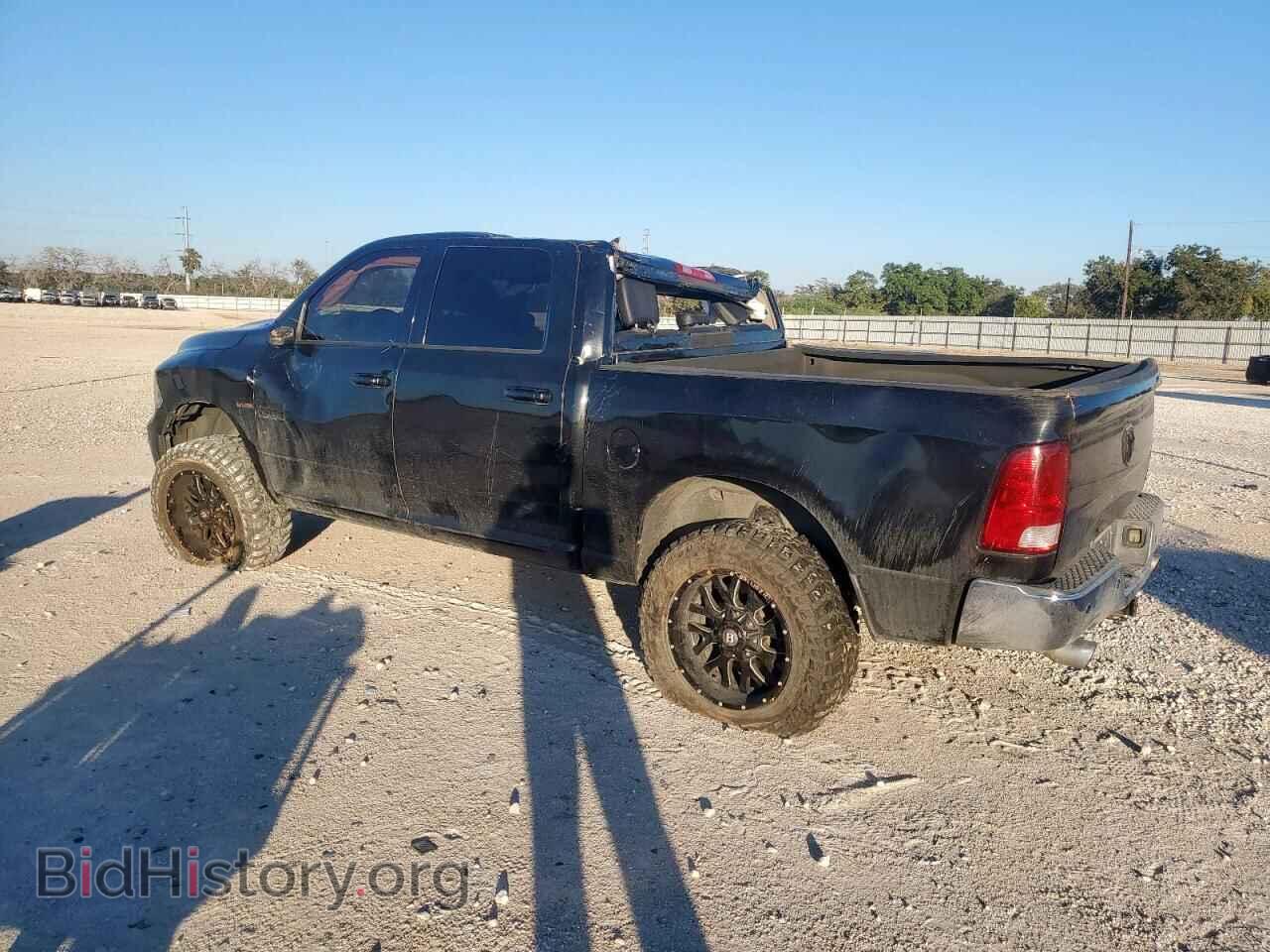 2018 RAM 1500 - VIN: 1C6RR6LT9JS147310 - Фото 2