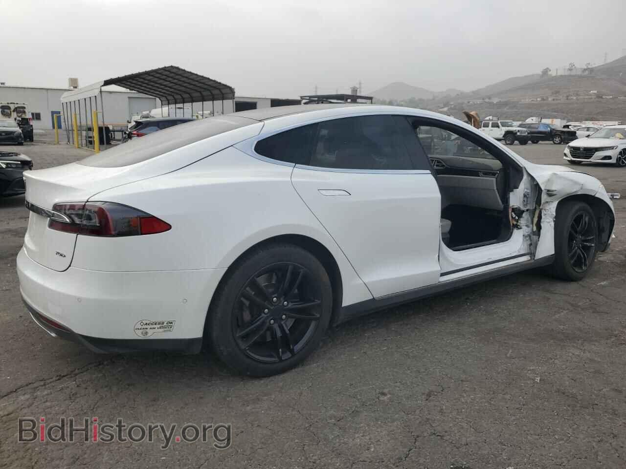 2015 TESLA MODEL S - VIN: 5YJSA1S28FF088199 - Фото 3