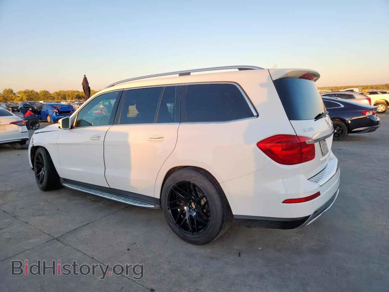 2015 MERCEDES-BENZ GL-CLASS - VIN: 4JGDF2EE8FA567135 - Photo 2