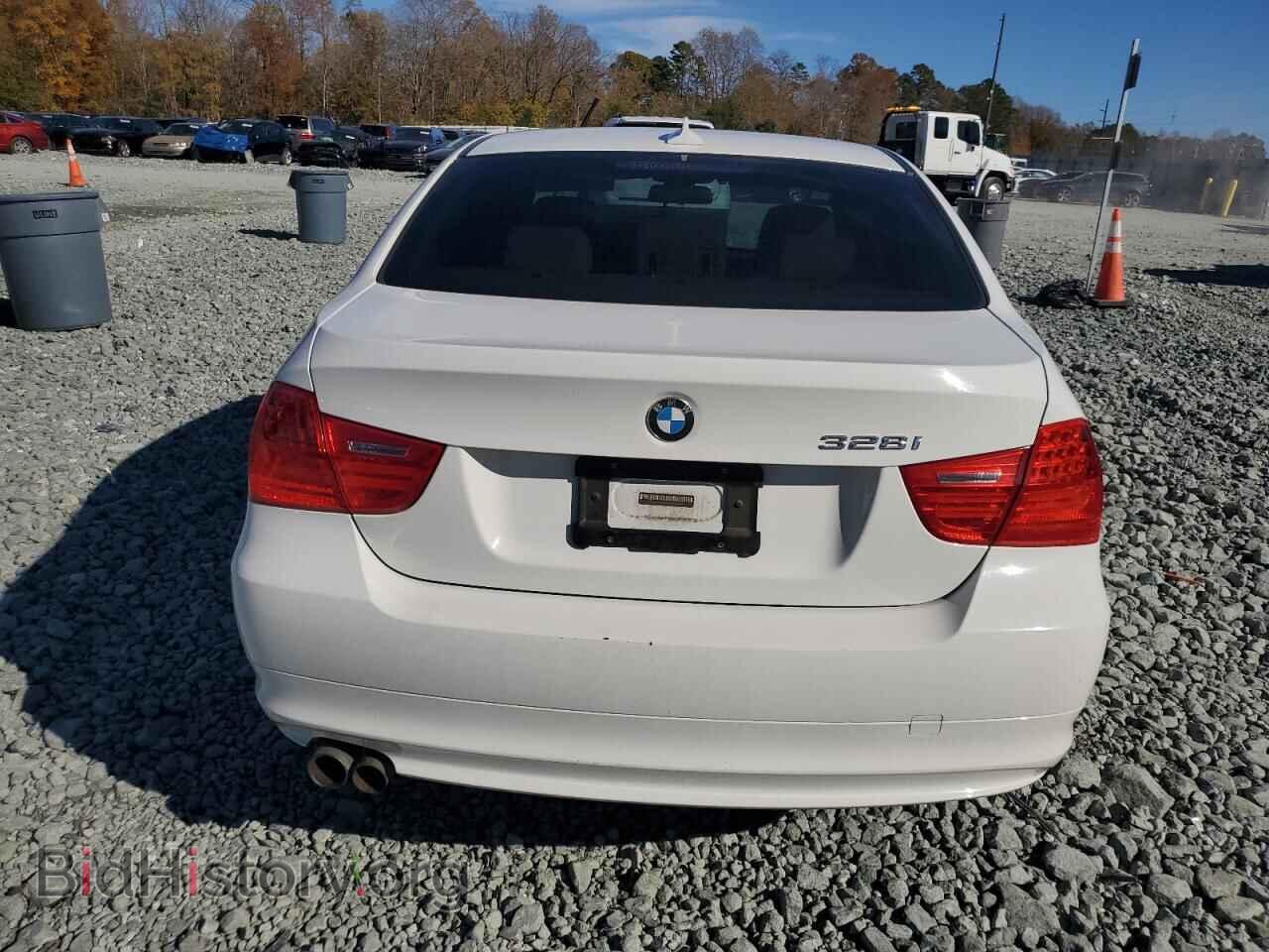 2011 BMW 3 SERIES - VIN: WBAPH7C53BE679658 - Фото 6