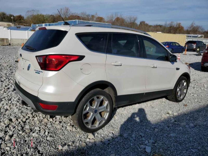 2019 Ford ESCAPE (VIN 1FMCU9J97KUB45708) — фото 3 из 13
